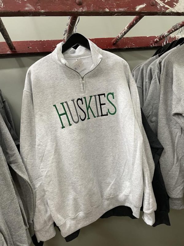 Huskies Block 1 4 Zip Sweatshirt Supply