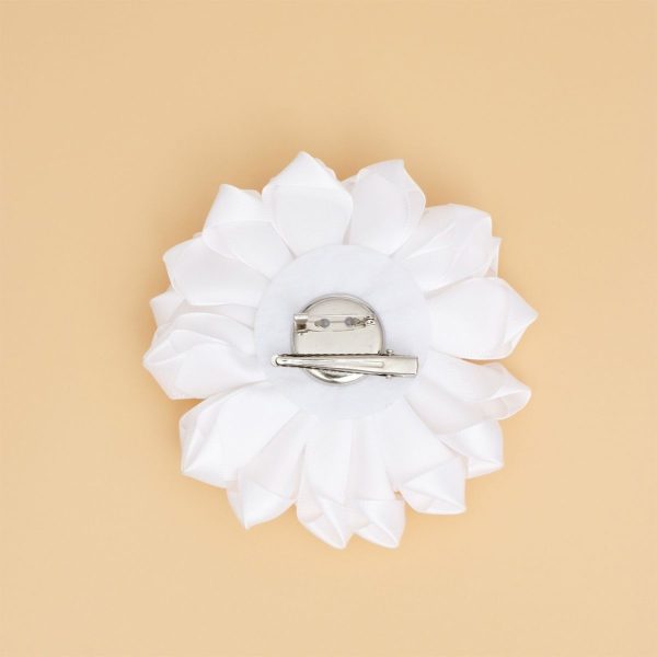 Brooch White Flower Pearl Clip and Pin for Women Cheap