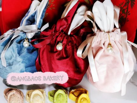 8 Treasure Bunny Bag（ 八宝袋） Online Sale