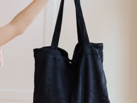 Last Minute Corduroy Tote • Black Online Hot Sale