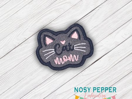 Cat Mom patch machine embroidery design (2 sizes included) DIGITAL DOWNLOAD Supply